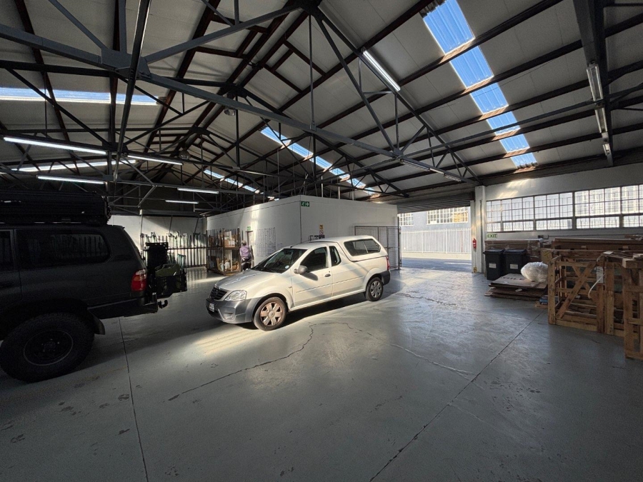 To Let commercial Property for Rent in Paarden Eiland Western Cape